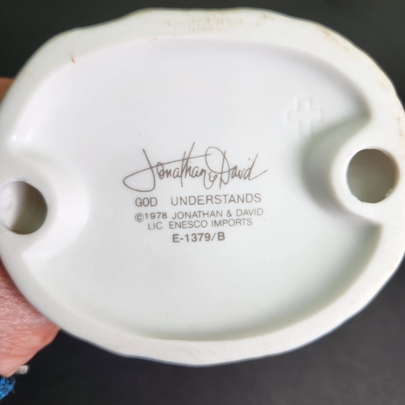 Vintage 1978 Precious Moments Figurine "God Understands" with Puppy E-1379/B - Picture 7 of 7